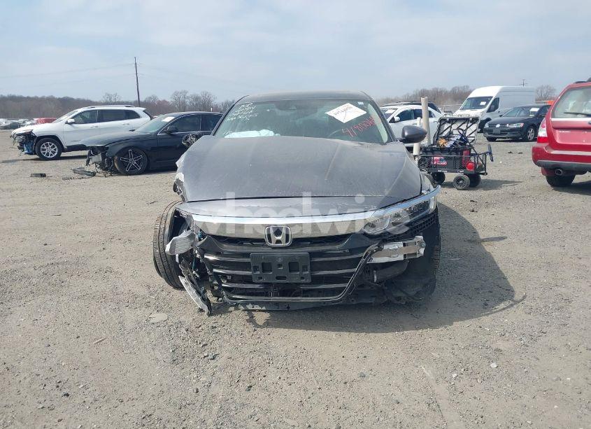 Photo 13 of 2018 Honda Accord EX-L (VIN 1HGCV1F67JA078532)