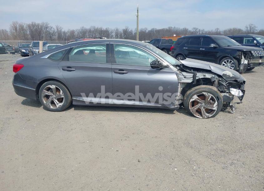 Photo 14 of 2018 Honda Accord EX-L (VIN 1HGCV1F67JA078532)