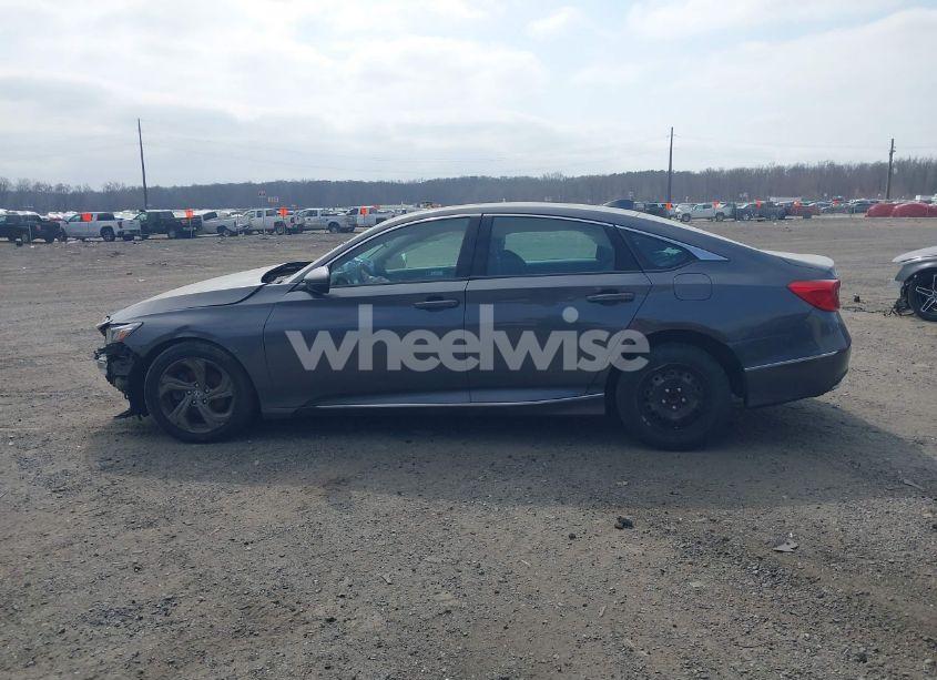 Photo 15 of 2018 Honda Accord EX-L (VIN 1HGCV1F67JA078532)