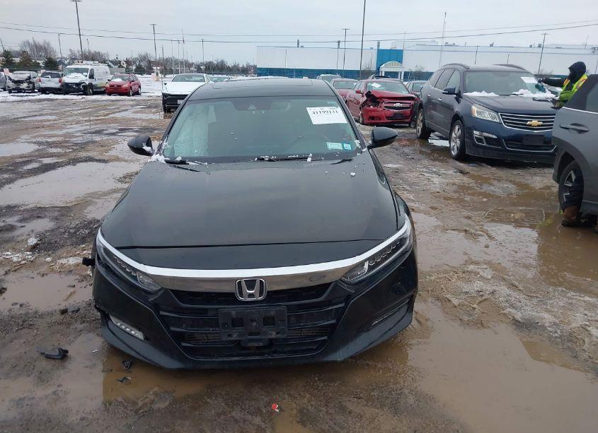 Photo 12 of 2018 Honda Accord EX-L (VIN 1HGCV1F68JA093783)