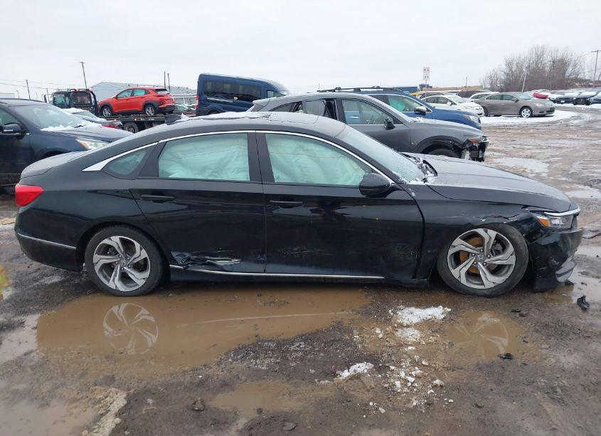 Photo 13 of 2018 Honda Accord EX-L (VIN 1HGCV1F68JA093783)