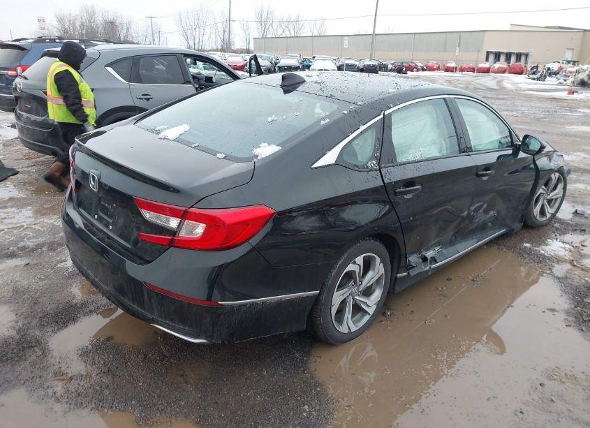 Photo 4 of 2018 Honda Accord EX-L (VIN 1HGCV1F68JA093783)