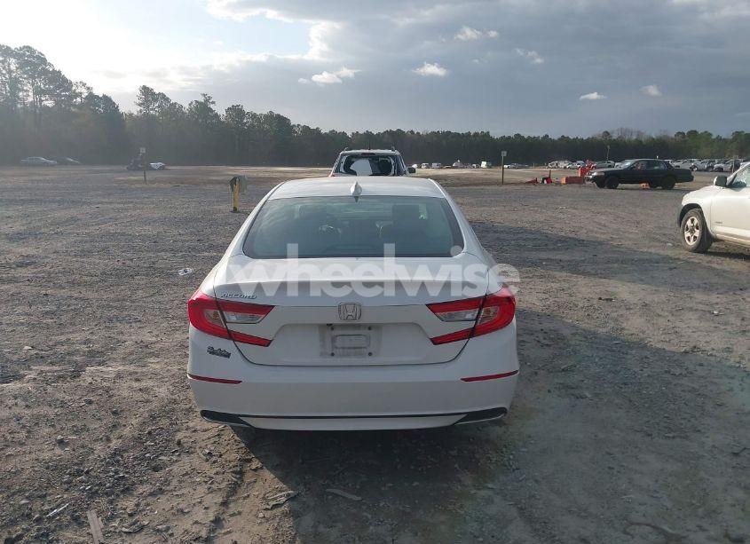 Photo 16 of 2018 Honda Accord EX-L (VIN 1HGCV1F69JA011186)