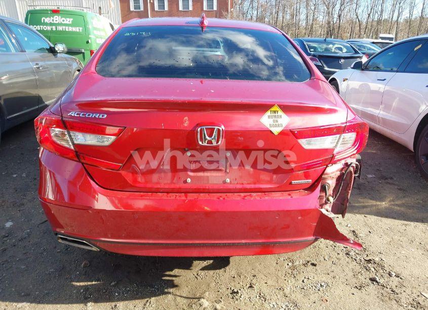 Photo 17 of 2018 Honda Accord TOURING (VIN 1HGCV1F92JA004106)