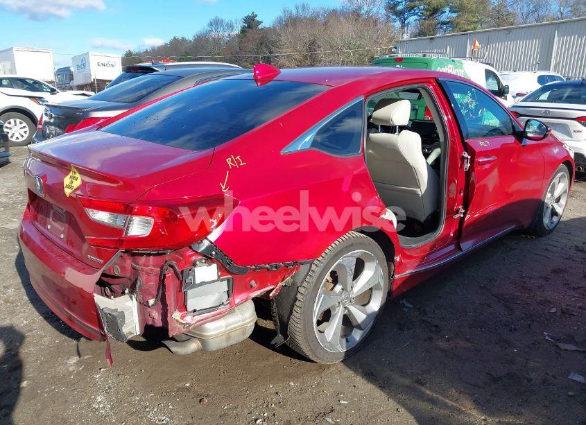 Photo 4 of 2018 Honda Accord TOURING (VIN 1HGCV1F92JA004106)