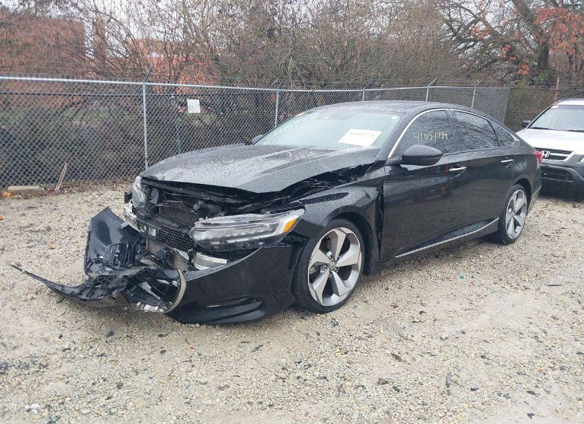 Photo 2 of 2018 Honda Accord TOURING (VIN 1HGCV1F93JA026275)