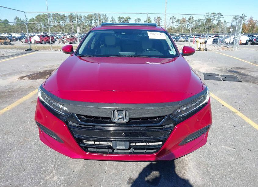 Photo 12 of 2018 Honda Accord TOURING (VIN 1HGCV1F93JA056697)