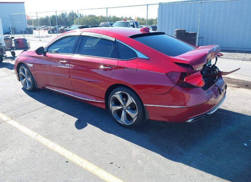 Photo 3 of 2018 Honda Accord TOURING (VIN 1HGCV1F93JA056697)