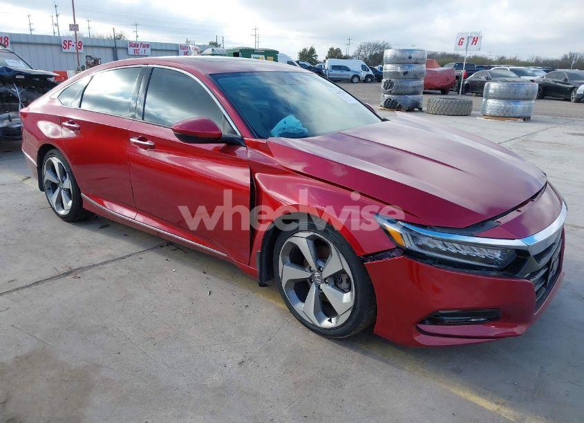 2018 Honda Accord TOURING (VIN 1HGCV1F93JA165709) main photo