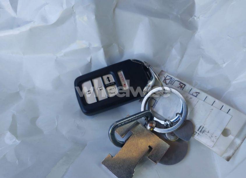 Photo 11 of 2018 Honda Accord TOURING (VIN 1HGCV1F94JA028732)