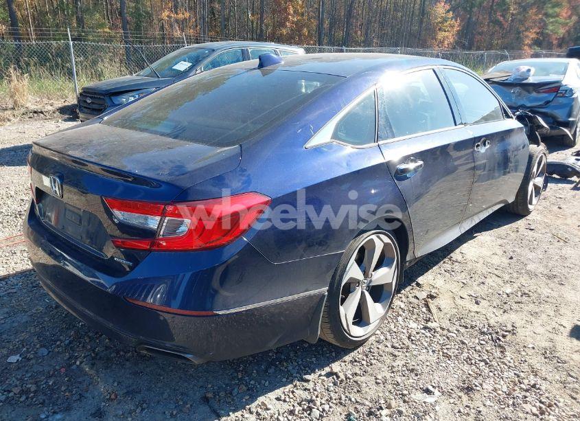 Photo 4 of 2018 Honda Accord TOURING (VIN 1HGCV1F94JA046129)