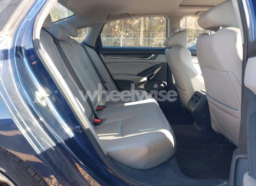 Photo 8 of 2018 Honda Accord TOURING (VIN 1HGCV1F94JA046129)