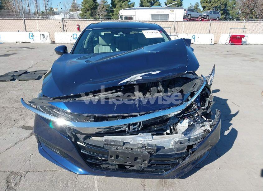 Photo 12 of 2018 Honda Accord TOURING (VIN 1HGCV1F94JA081639)