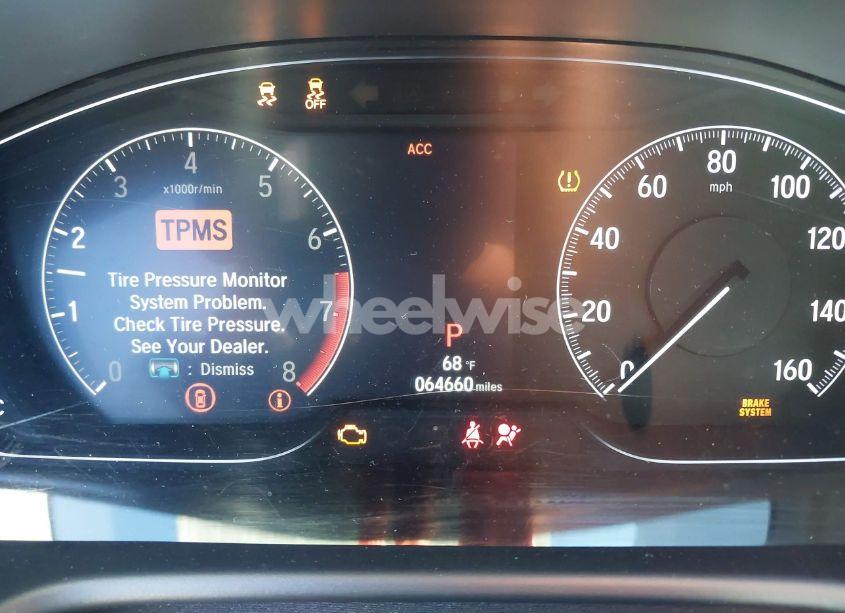 Photo 7 of 2018 Honda Accord TOURING (VIN 1HGCV1F94JA081639)