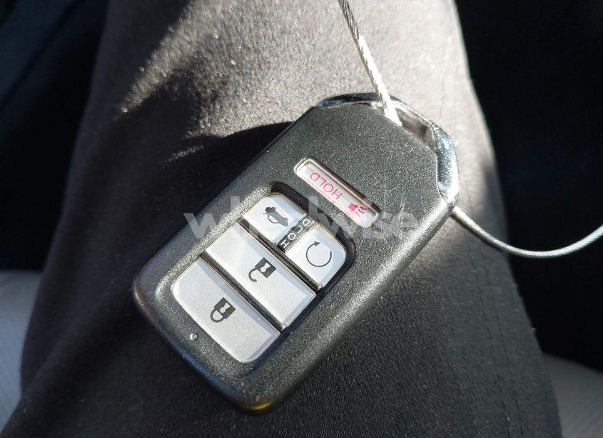 Photo 11 of 2018 Honda Accord TOURING (VIN 1HGCV1F95JA032921)