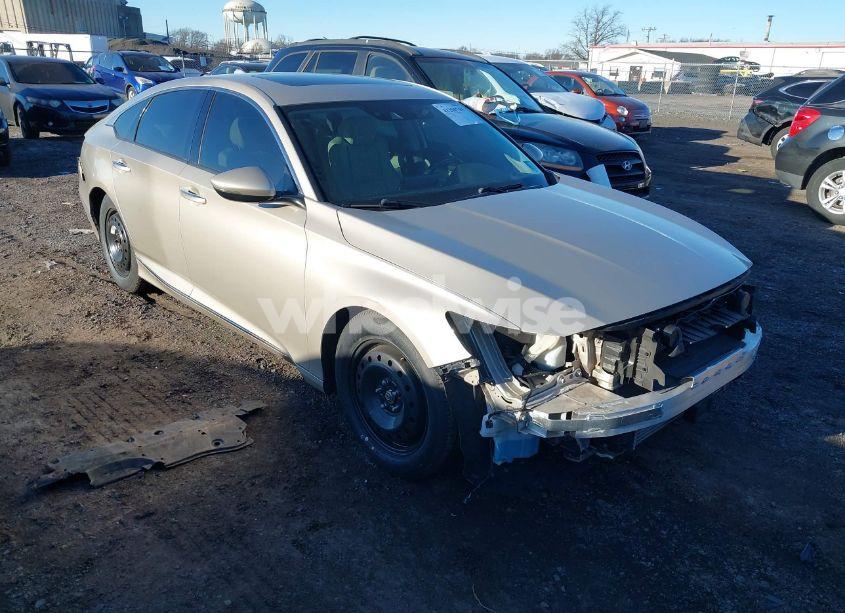 2018 Honda Accord TOURING (VIN 1HGCV1F95JA100781) main photo