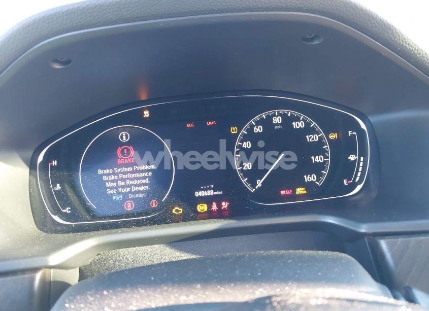 Photo 7 of 2018 Honda Accord TOURING (VIN 1HGCV1F95JA100781)