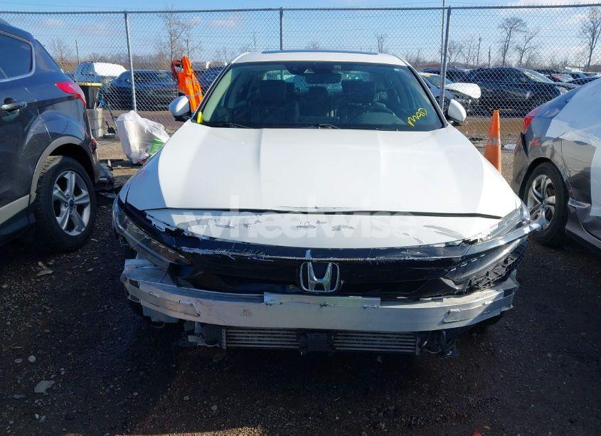 Photo 12 of 2018 Honda Accord TOURING (VIN 1HGCV1F96JA013679)