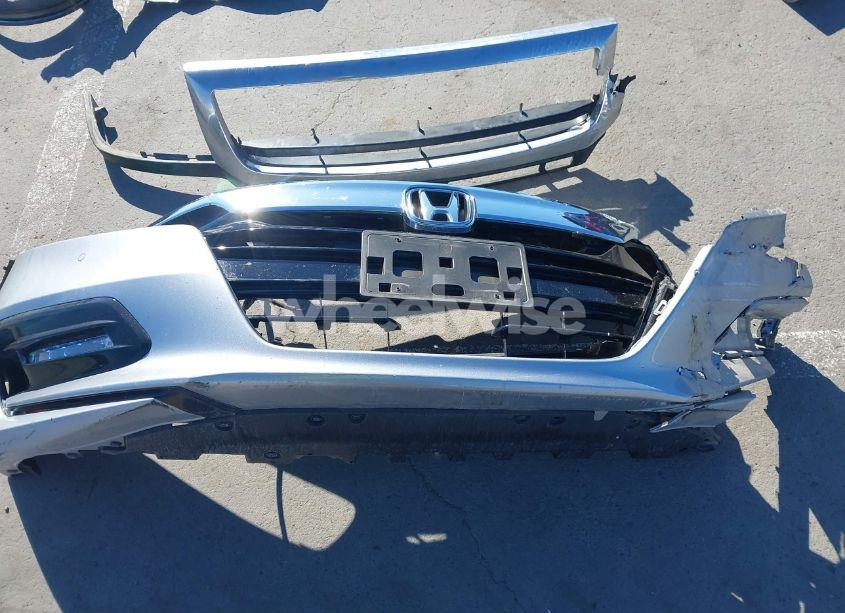 Photo 12 of 2018 Honda Accord TOURING (VIN 1HGCV1F96JA104550)