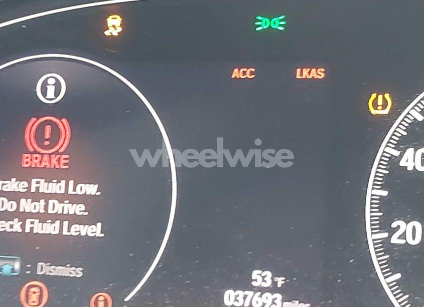 Photo 7 of 2018 Honda Accord TOURING (VIN 1HGCV1F96JA104550)