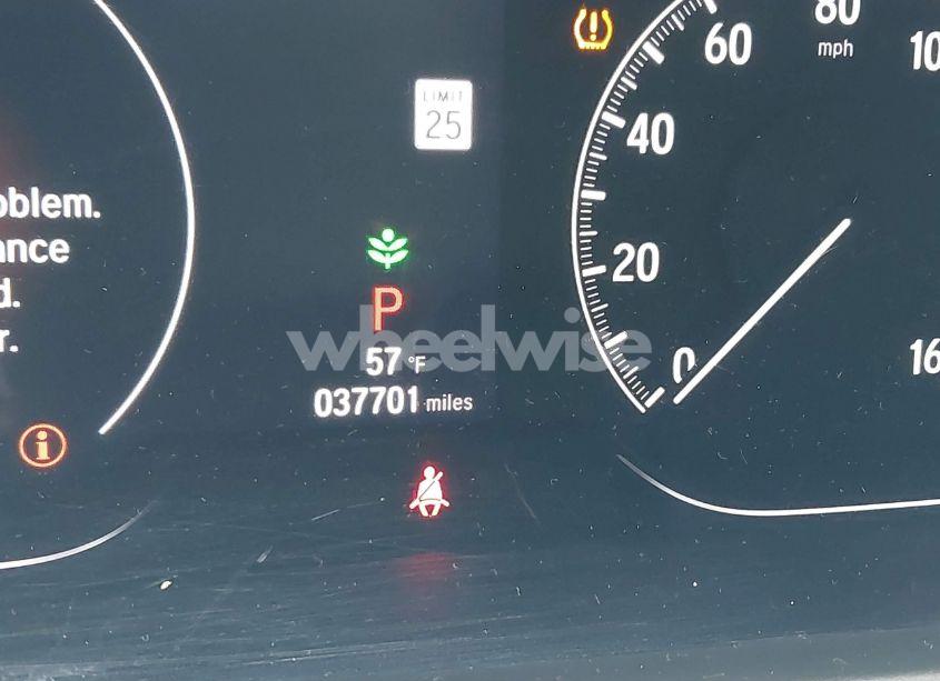 Photo 15 of 2018 Honda Accord TOURING (VIN 1HGCV1F96JA146796)