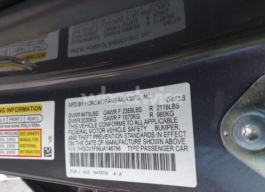 Photo 9 of 2018 Honda Accord TOURING (VIN 1HGCV1F96JA146796)