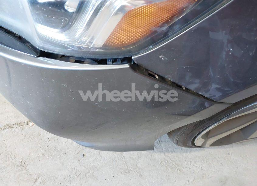 Photo 19 of 2018 Honda Accord TOURING (VIN 1HGCV1F97JA002674)