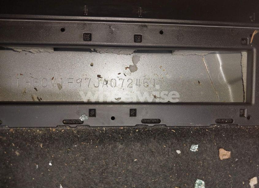 Photo 9 of 2018 Honda Accord TOURING (VIN 1HGCV1F97JA072451)