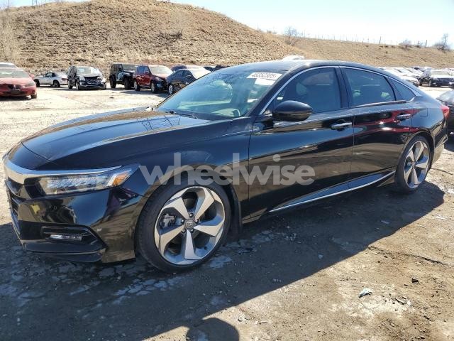 Photo 3 of 2018 HONDA ACCORD TOURING (VIN 1HGCV1F98JA132978)