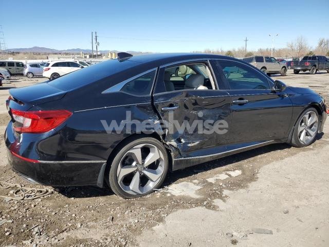 Photo 9 of 2018 HONDA ACCORD TOURING (VIN 1HGCV1F98JA132978)
