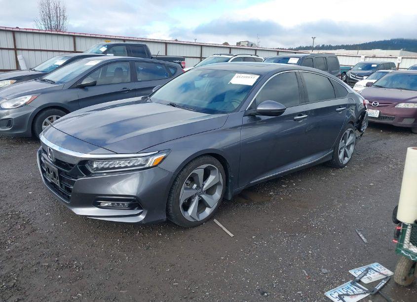 Photo 2 of 2018 Honda Accord TOURING (VIN 1HGCV1F99JA002093)