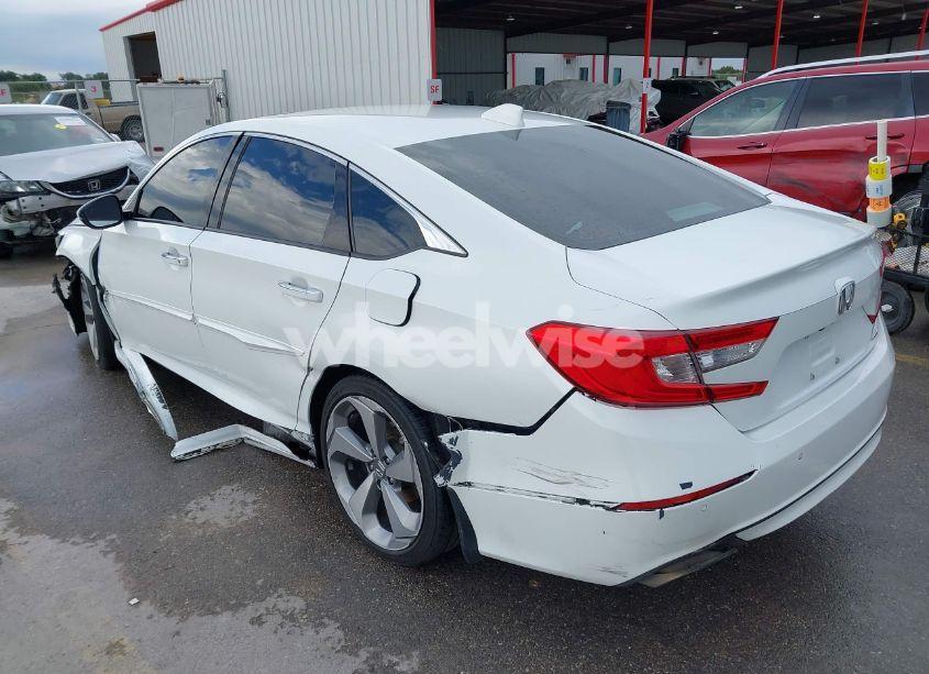 Photo 3 of 2018 Honda Accord TOURING (VIN 1HGCV1F9XJA047799)