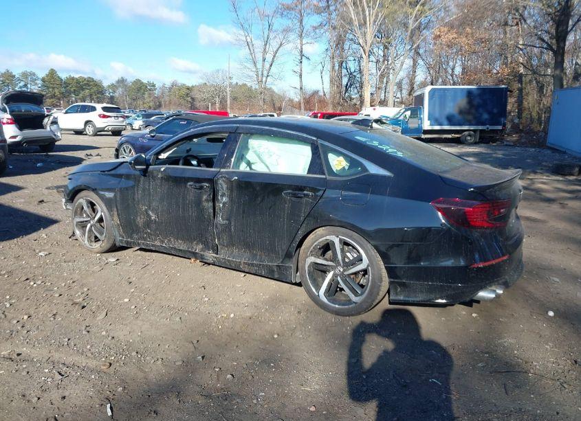 Photo 14 of 2018 Honda Accord SPORT 2.0T (VIN 1HGCV2E30JA043960)