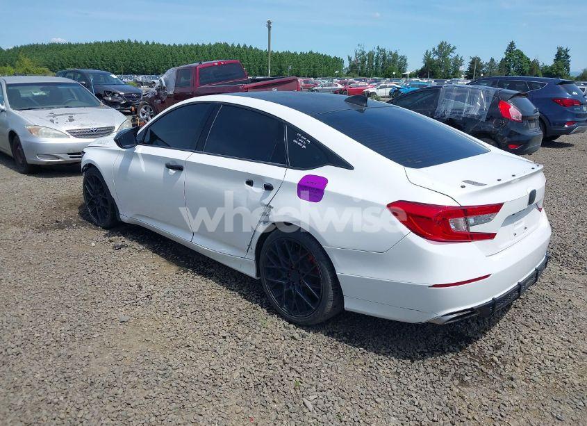Photo 3 of 2019 Honda Accord SPORT 2.0T (VIN 1HGCV2E31KA019605)