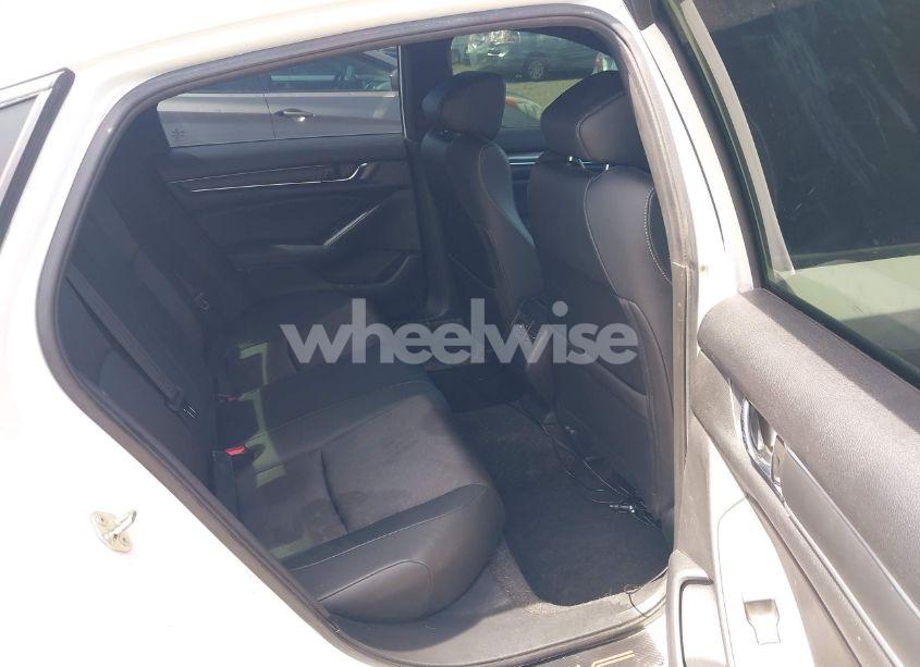 Photo 8 of 2019 Honda Accord SPORT 2.0T (VIN 1HGCV2E31KA019605)