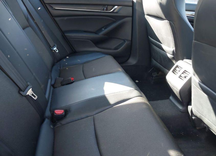 Photo 8 of 2018 Honda Accord SPORT 2.0T (VIN 1HGCV2E33JA042933)