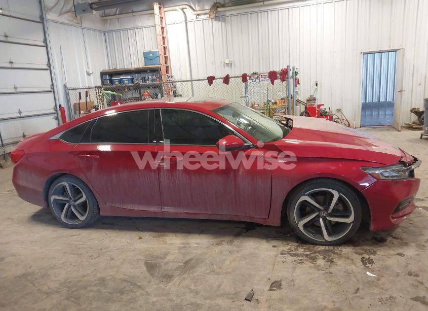 Photo 13 of 2018 Honda Accord SPORT 2.0T (VIN 1HGCV2E34JA014042)