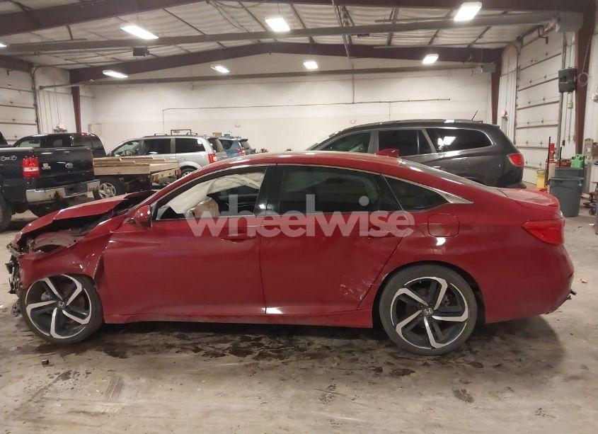 Photo 14 of 2018 Honda Accord SPORT 2.0T (VIN 1HGCV2E34JA014042)