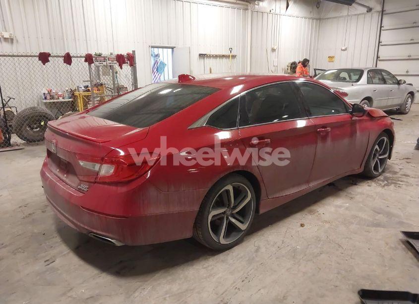 Photo 4 of 2018 Honda Accord SPORT 2.0T (VIN 1HGCV2E34JA014042)