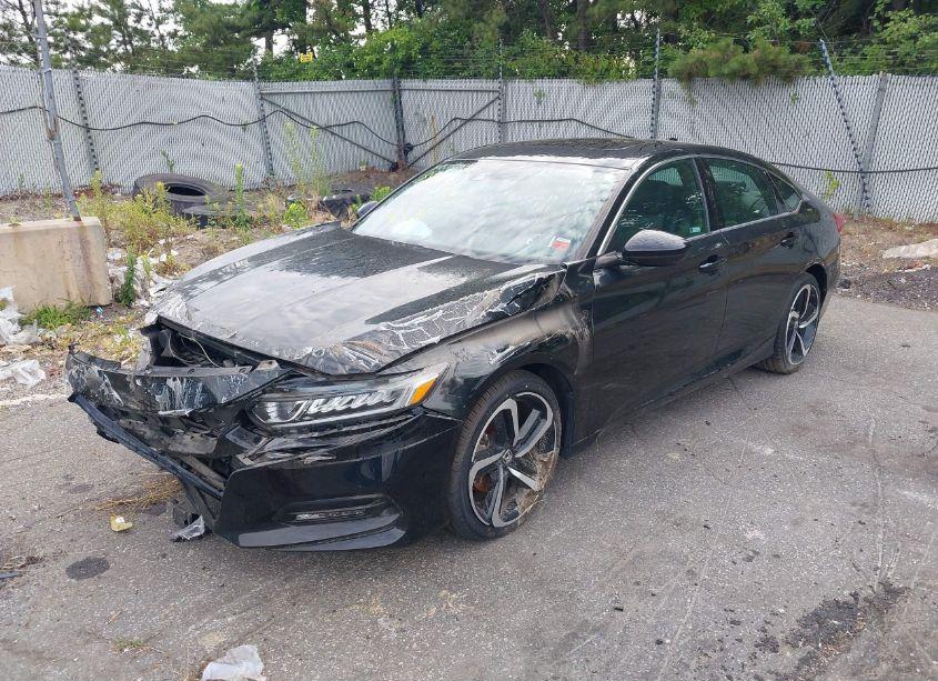 Photo 2 of 2020 Honda Accord SPORT 2.0T (VIN 1HGCV2E36LA001523)