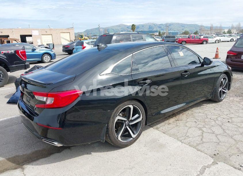 Photo 4 of 2018 Honda Accord SPORT 2.0T (VIN 1HGCV2E38JA048162)