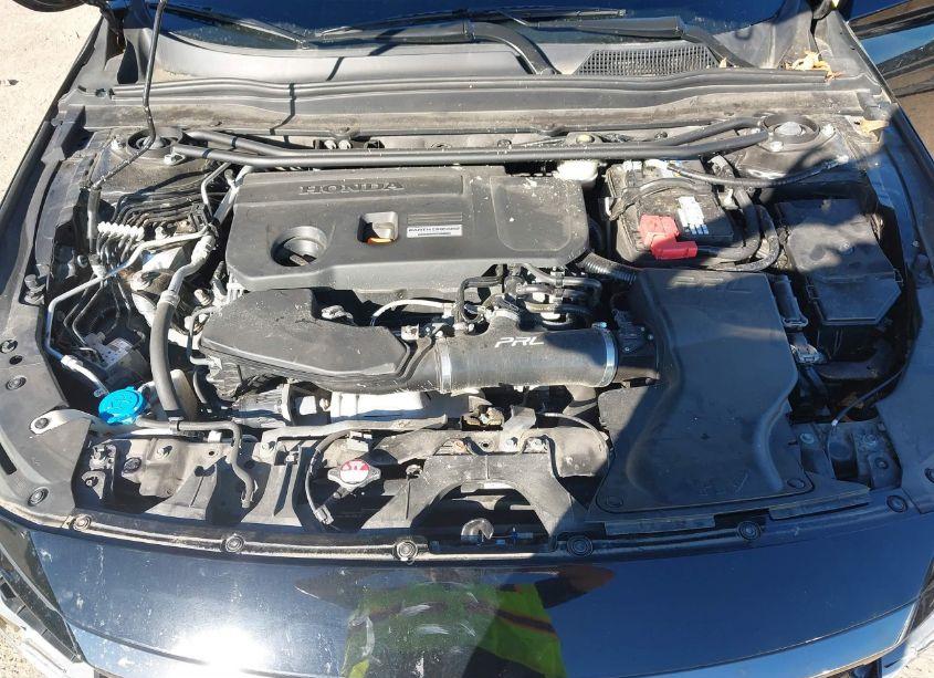 Photo 10 of 2018 Honda Accord SPORT 2.0T (VIN 1HGCV2E39JA020418)