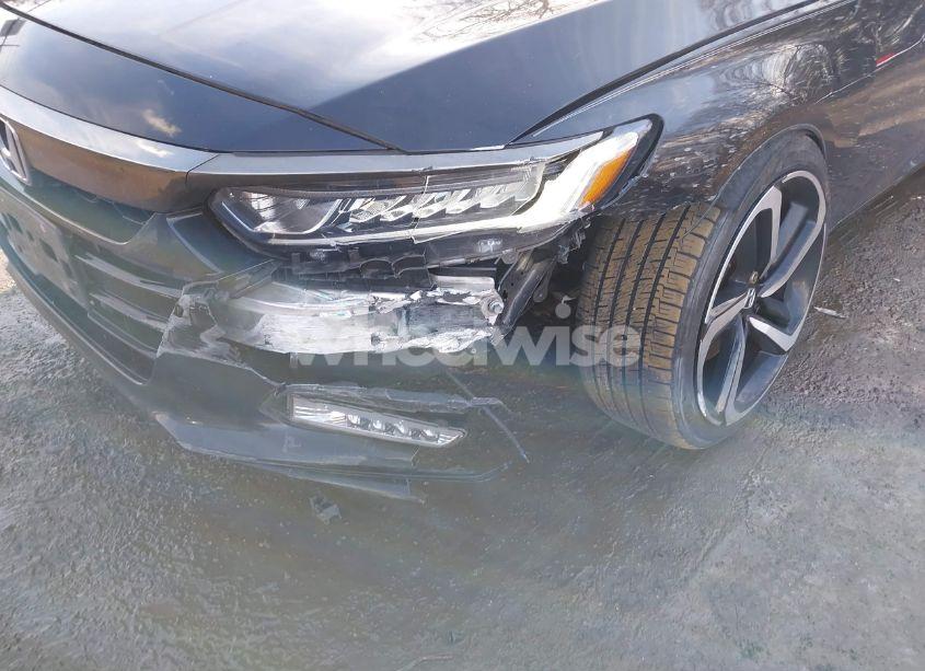 Photo 6 of 2018 Honda Accord SPORT 2.0T (VIN 1HGCV2E39JA044718)