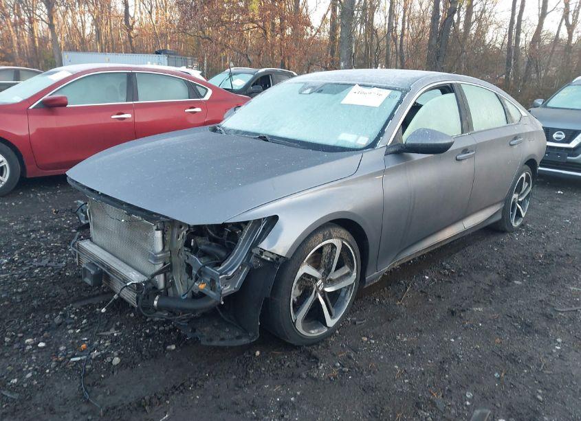 Photo 2 of 2020 Honda Accord SPORT 2.0T (VIN 1HGCV2E39LA005467)