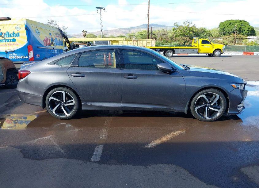 Photo 14 of 2019 Honda Accord SPORT 2.0T (VIN 1HGCV2E3XKA000924)