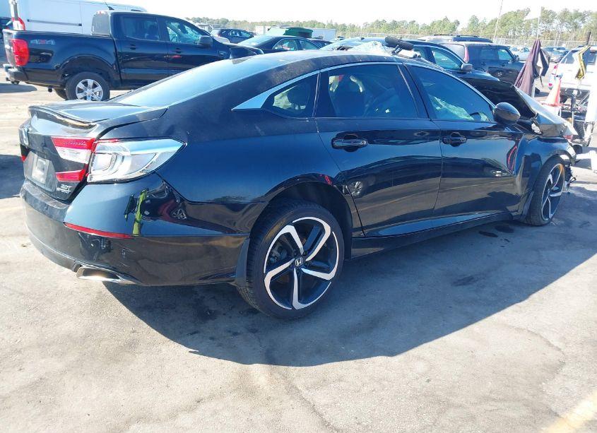 Photo 4 of 2018 Honda Accord SPORT 2.0T (VIN 1HGCV2F30JA040474)