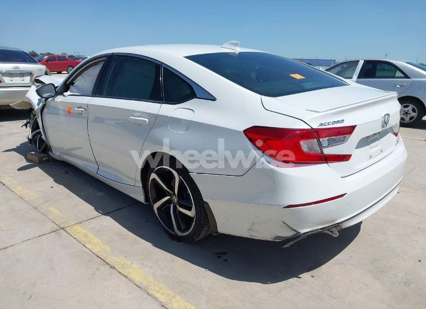 Photo 3 of 2019 Honda Accord SPORT 2.0T (VIN 1HGCV2F30KA016435)