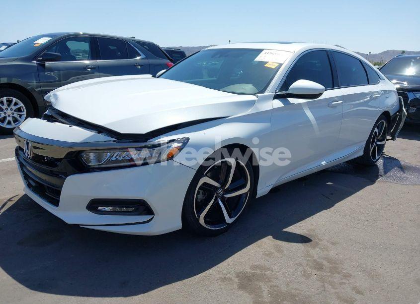 Photo 2 of 2019 Honda Accord SPORT 2.0T (VIN 1HGCV2F30KA023076)