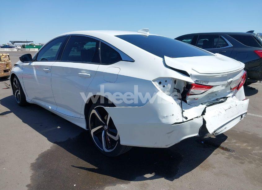 Photo 3 of 2019 Honda Accord SPORT 2.0T (VIN 1HGCV2F30KA023076)