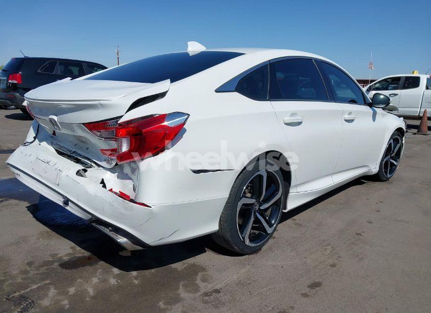 Photo 4 of 2019 Honda Accord SPORT 2.0T (VIN 1HGCV2F30KA023076)